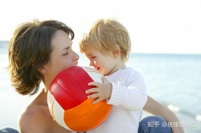 本周六珠海大讲堂 著名词曲作家、音乐制作人陈小奇 揭秘金曲背后的故事
