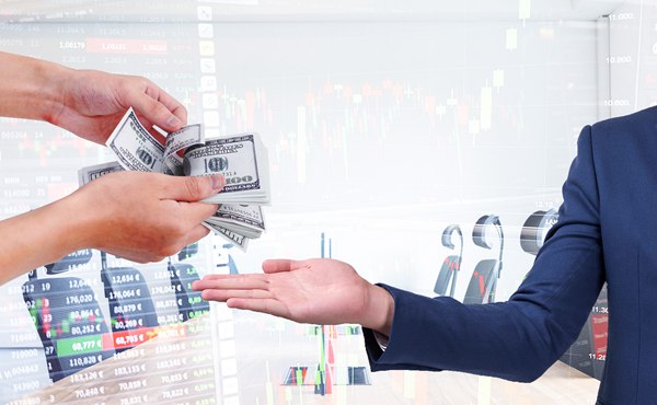 A股午评 | 沪指半日涨0.27% PEEK材料、军工股再度走强 医药板块调整